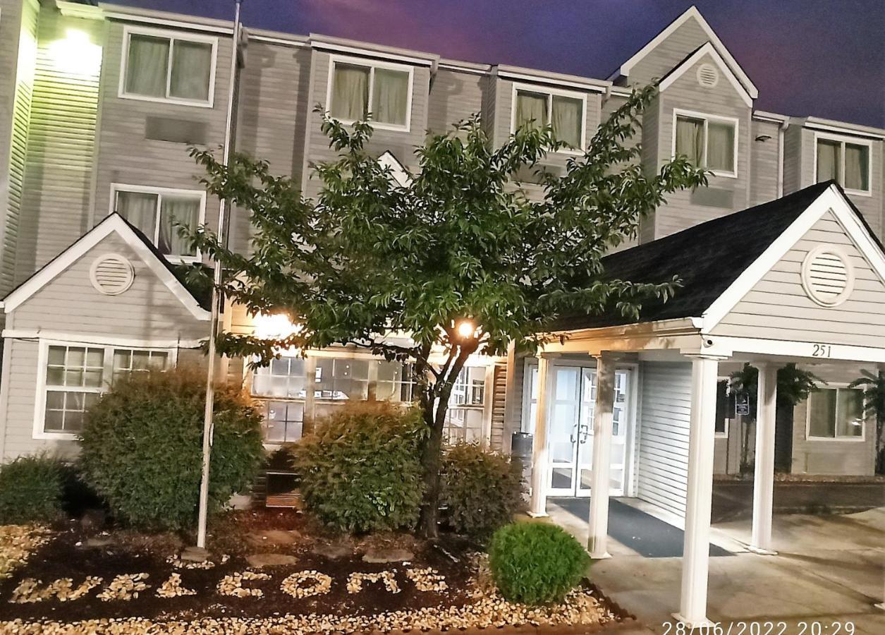 America'S Inn - バーミングハム エクステリア 写真